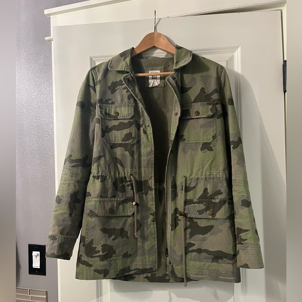 Women’s Billabong Camo Jacket